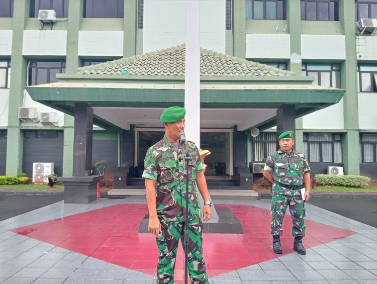 Kodim 0505 JT Lepas Anggota untuk Cuti Lebaran