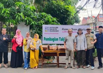 ILUNI SMA Negeri 84 Jakarta Gelar Aksi Berbagi Ta’jil, Perkuat Silaturahmi di Bulan Ramadan