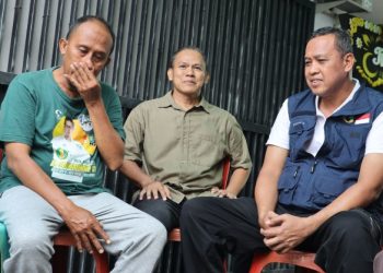 Wali Kota Bekasi Kunjungi Keluarga Korban Tersengat Listrik Pasca Banjir