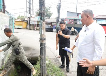 Tri Adhianto Sidak Jembatan 0 Rawalumbu yang Terancam Amblas