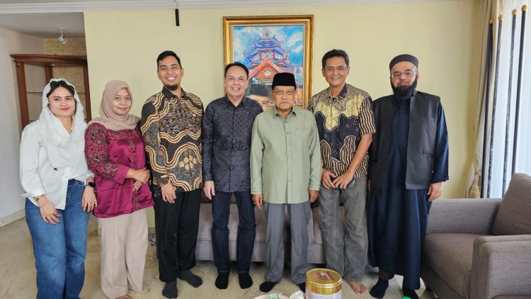 KH Said Aqil Gelar Halalbihalal, Tamu Hadir dari Kanada dan Singapura