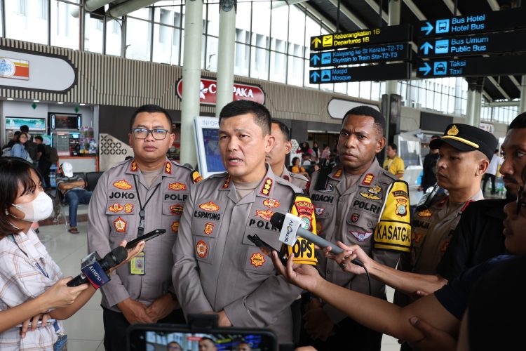 Pengamanan Lebaran di Bandara Soetta Berjalan Aman, Operasi Ketupat Jaya 2025 Resmi Ditutup