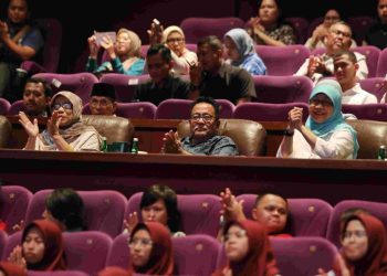 Wagub Rano Ajak Anak Disabilitas Nonton Film Animasi Jumbo