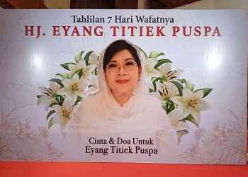 Tahlilan 7 Hari Titiek Puspa, Selebritas Tanah Air Hadir Penuhi PTIK
