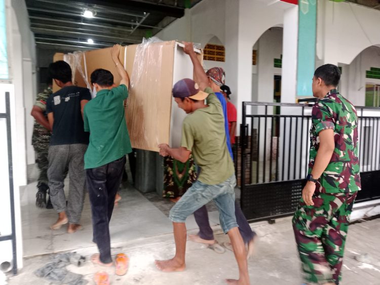 Perbaiki Sarana Anak Asuh, Korem 051 Wijayakarta Salurkan Bantuan ke Panti Asuhan di Bekasi
