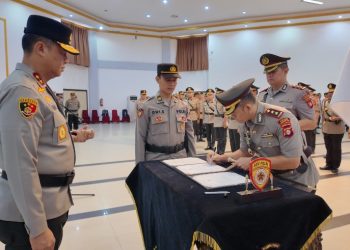 Kapolda Kalteng Pimpin Sertijab, 10 Pejabat Strategis Resmi Berganti