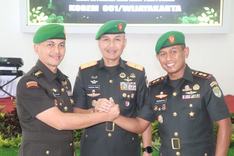 Danrem 051 Pimpin Sertijab Dandim dan Kasi Korem 051 Wijayakarta 