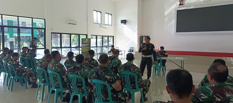 Pomdam Jaya Gelar Sosialisasi Tertib Lalu Lintas dan Layanan SIM TNI di Kodim 0509/Kabupaten Bekasi