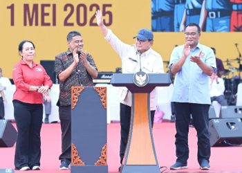 Di May Day Monas, Prabowo Guyon: Nama Mirip, Kapolri dan Panglima TNI Tak Akan Diganti