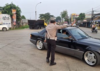 Satlantas Polres Serang Atur Lalu Lintas di Jalur Arteri saat Libur Panjang
