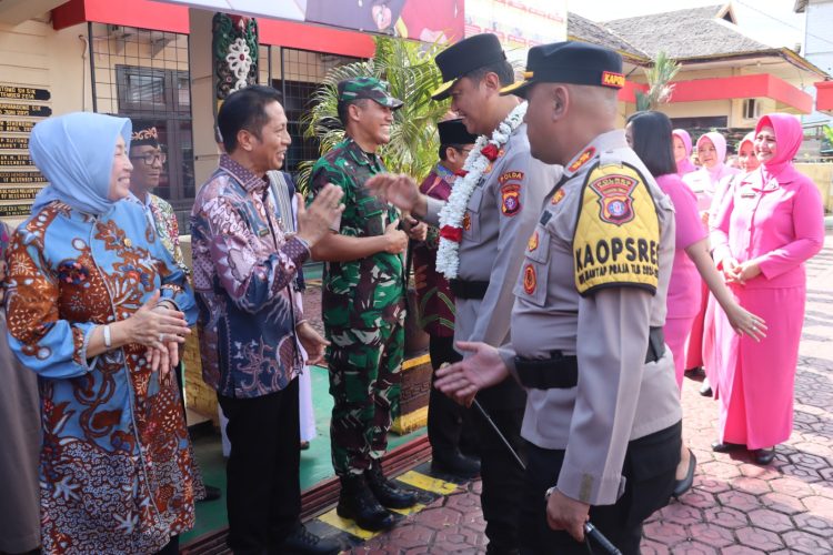 Kapolda Kalteng Lakukan Kunjungan Kerja ke Polres Barito Utara