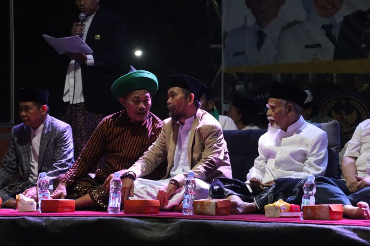 Giat Polda Jateng 60 Ulama Hadir Mendoakan Polri di Mesjid Agung Demak