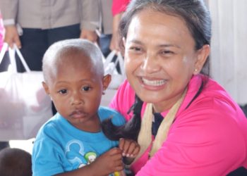 Ketua Umum Bhayangkari Tunjukkan Aksi Nyata Peduli Sosial di Papua Barat Daya