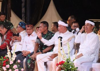 Dedi Mulyadi Puji Tri Adhianto sebagai Ratu Gusur