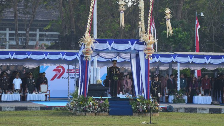 Polda Bali Gelar Upacara Bhayangkara ke 79 di Renon