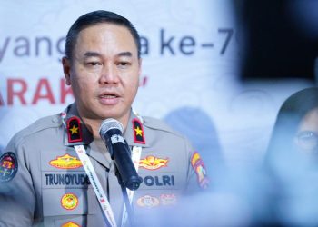 Amarta Binangun, Polri Hadirkan Pagelaran Wayang Kulit untuk Rakyat