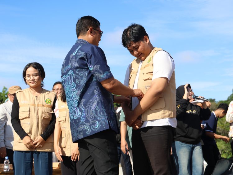 2.325 Mahasiswa UPR Dilepas, Kapolda Kalteng Dorong KKN Jadi Wadah Pengabdian Nyata