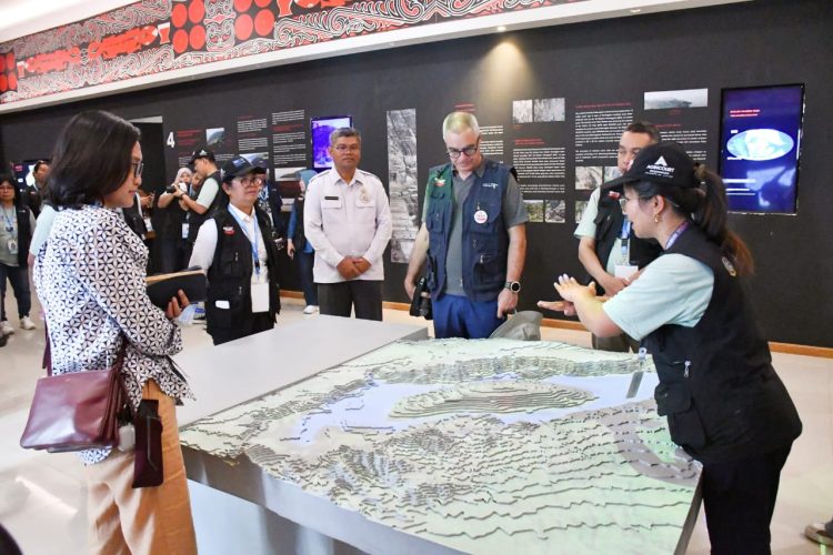 Assesor UNESCO Geopark Kaldera Toba Kunjungi Sejumlah Geosite di Kabupaten Samosir