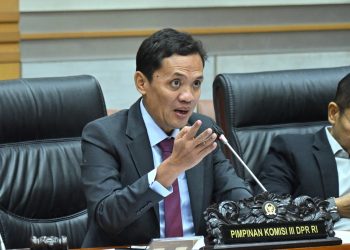 DPR Dukung Rotasi Polri: Penempatan Tepat, Kinerja Meningkat
