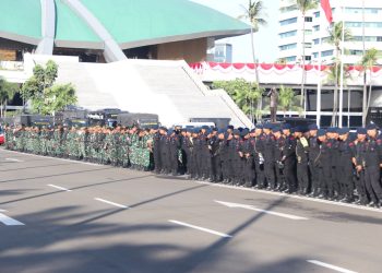 Ribuan Personel Gabungan Amankan Aksi Buruh, Kapolda Tegaskan Tidak Ada Senjata Api