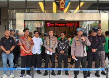 Polri Tahan Tujuh Personel Brimob Terkait Insiden Ojol Tewas Tertabrak Rantis