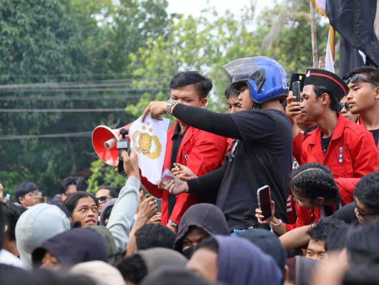 Irjen Pol Iwan Kurniawan Puji Mahasiswa dan Ojol Gelar Aksi Tertib