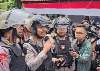 Kapolresta Pati dan Dandim Turun Langsung Temui Massa Aksi