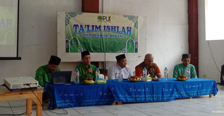 Ketua Bidang Ekonomi DPP PUI, Launching Program Gerak Ummat Saat Taklim Ishlah DPD PUI Kabupaten Bekasi