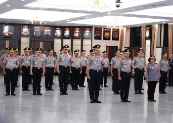 Sebanyak 27 Pati Polri Naik Pangkat, Dua Diantaranya Sandang Jenderal Bintang Tiga