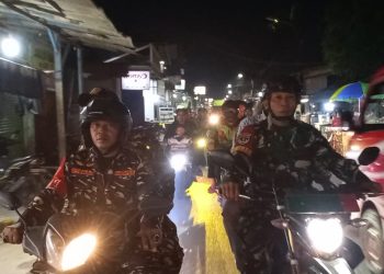 Koramil Cikarang Gandeng FKPPI, Banser, Mitra 051/WKT Jaga Keamanan Malam