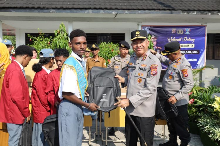 Kapolda Banten Tanamkan Nilai Disiplin dan Semangat Kebangsaan 