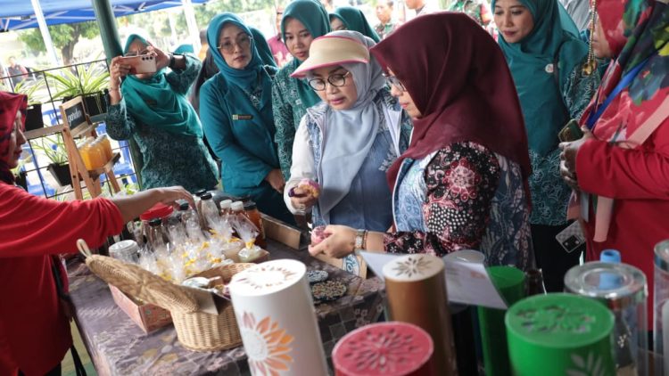 Monitoring Penilaian Lapangan Untuk Anugerah Gapura Sri Baduga Tingkat Kota Bekasi