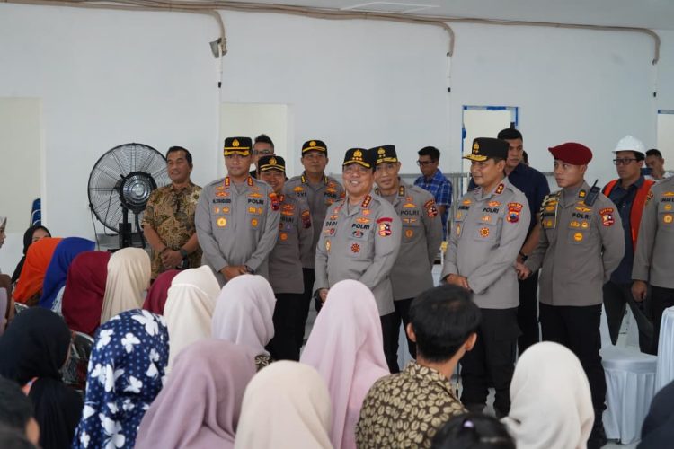 Wakapolri Dedi Prasetyo Tinjau Pembangunan SPPG Polri Polda Jateng