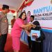 Kapolda Kalteng Resmikan Sejumlah Fasilitas dan Bagikan Bansos untuk Masyarakat