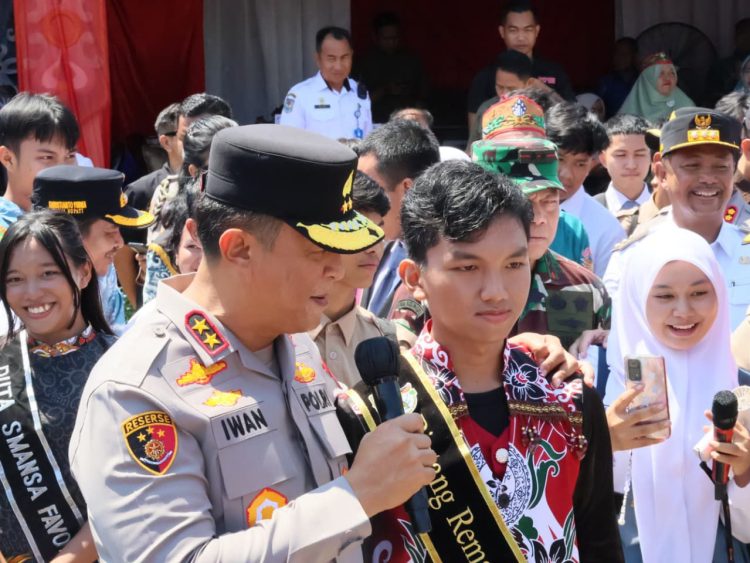Tinjau MBG Bersama Gubernur dan Pangdam, Kapolda Kalteng Harapkan Program Ini Dapat Tingkatkan Gizi Anak-Anak di Barsel