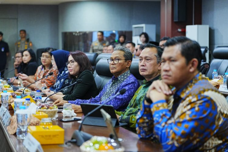 Kapolri Gandeng Pakar dan Akademisi Beri Masukan Melalui Rapat Akselerasi Transformasi Polri