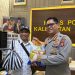 Polda Kalteng Beri Bantuan Paket Sembako untuk Insan Pers