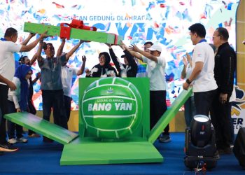 Tri Adhianto Buka Puncak Haornas ke-42 dan Resmikan GOR Bang Yan