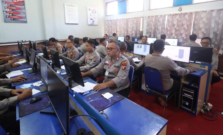 Polda Kalteng Gelar Tes CAT Psikologi Alih Golongan Bintara ke Perwira