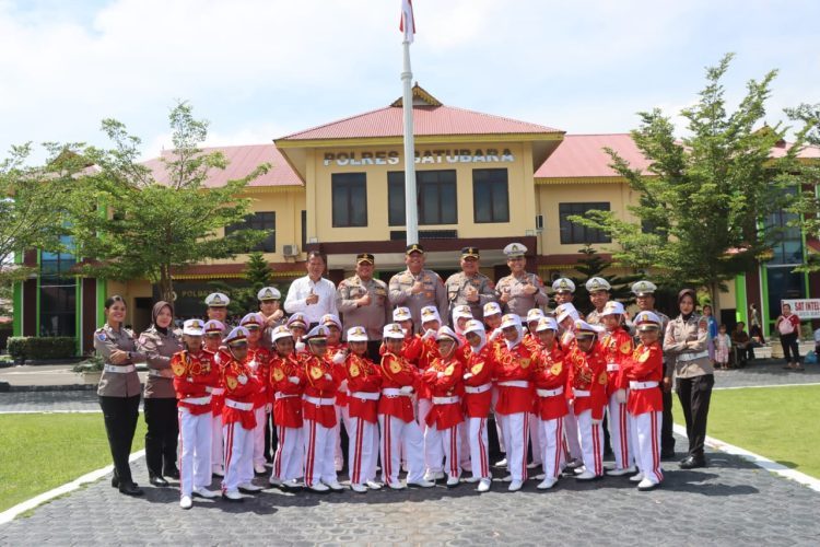 Polres Batu Bara Gelar Polantas Menyapa, Latih Baris Berbaris Polisi Cilik 