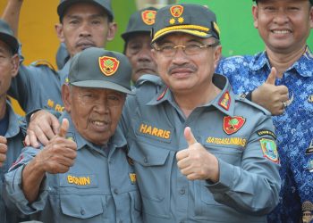 Harris Bobihoe Komit Tingkatkan Kesejahteraan Linmas Demi Kota yang Aman dan Nyaman