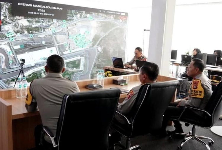 Astamaops Kapolri bersama Kapolda NTB Tinjau Posko Command Center Ops Mandalika Rinjani