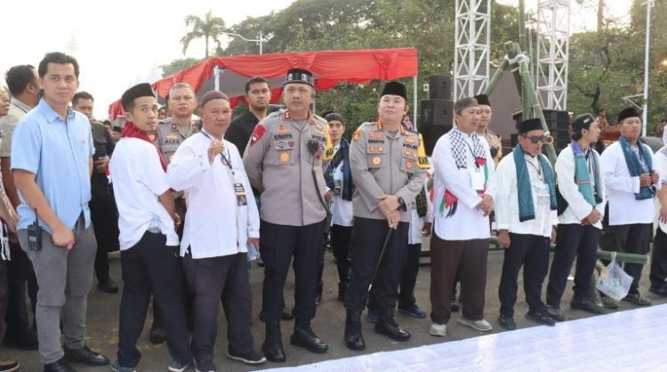 1.722 Personel Polisi Kawal Aksi Solidaritas Palestina di Monas