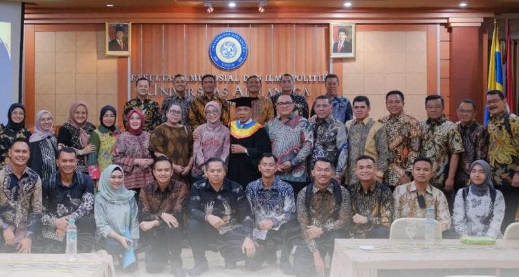 Kapolda Jabar Rudi Setiawan Raih Gelar Doktor, Disertasi Cerita dari Mesuji 