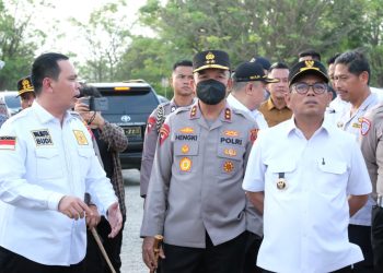 Kapolda dan Gubernur Banten Tinjau Pengaturan Operasional Truk Tambang di Cilegon