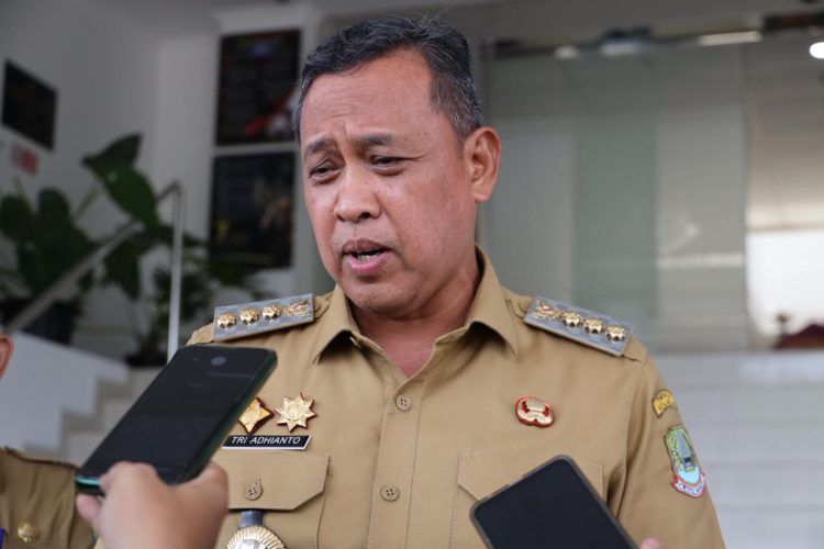 Kaji Penerapan WFH bagi ASN, Tri: Ikuti Langkah Provinsi, Tapi Sesuaikan Kebutuhan Daerah