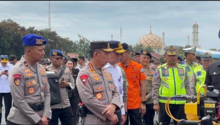 Pimpin Apel Tanggap Darurat Bencana di Lapangan Mako Brimob, Kapolri: Beri Rasa Aman ke Masyarakat
