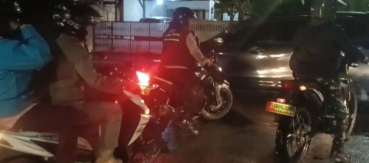 Kodim 0505 Gelar Patroli Siskamling Bersama Komduk di Duren Sawit