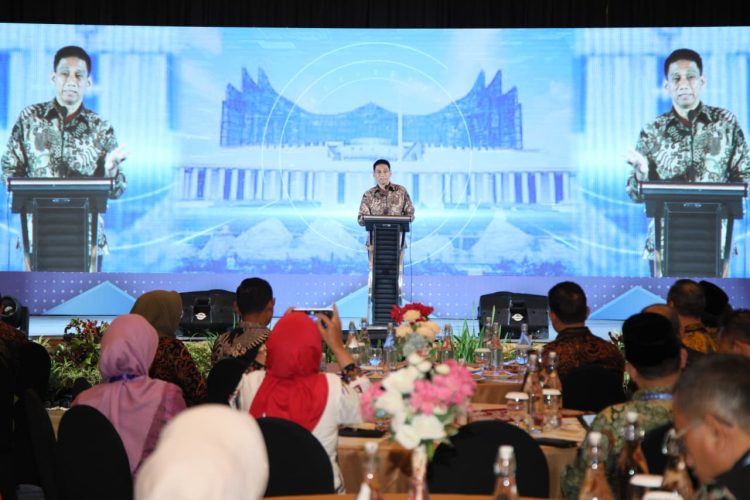 Wiyagus Ingatkan Aparatur Pemerintahan Pentingnya Pelayanan Publik