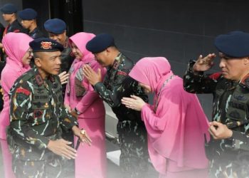 Brimob Presisi untuk Masyarakat, Polda Jabar Rayakan HUT ke-80 dengan Khidmat